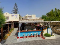 Dolphins Apartments 2*