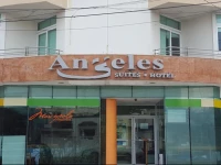 Angeles Suites & Hotel 4*