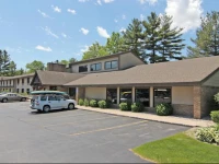 AmericInn Traverse City 2*