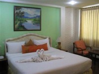 Blue Ocean Beach House Hotel 2*