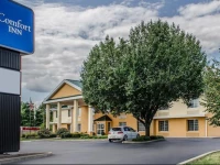 Comfort Inn Harrisburg 3*