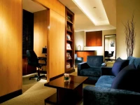 Le Meridien Jakarta 4*