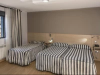 Hotel Puerta de la Santa 2*