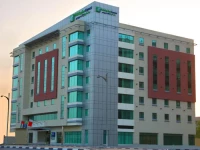 Holiday Inn Express Internet City 3*