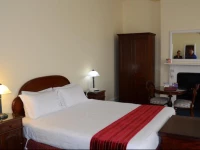Quality Hotel Bentinck 3*