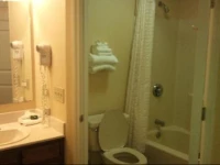 Quality Inn Homewood 2*