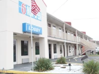 Motel 6 Mount Vernon 2*