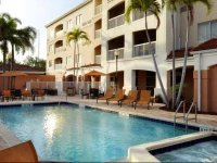 Courtyard by Marriott West Palm Beach Airport 3*