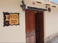 Hostal Iskay 2*