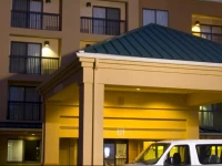 Courtyard Nashville at Opryland 3*