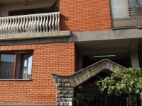 Velania Guesthouse 2*