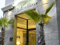 ExcelSuites Residence 4*