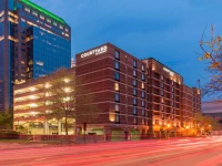 Courtyard by Marriott Louisville Downtown 3*