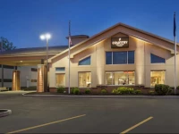 Holiday Inn Express Rochester 2*