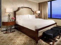 Hilton Alexandria Mark Center 4*