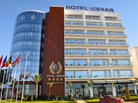 Cesar 4*