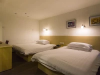 Motel 168 Shanghai Jiading Bole Road Branch 2*