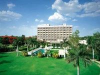 The Gateway Fatehabad Road 5*