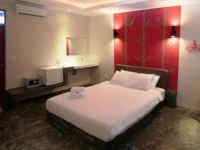 Kayun Hostel Legian 2*