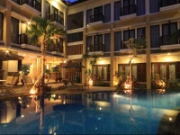 Suris Boutique Hotel 3*