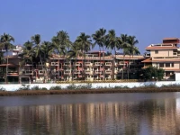 Lazy Lagoon Sarovar Portico Suites 4*