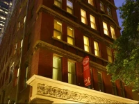 Metro Apartments on Bank Place 4*