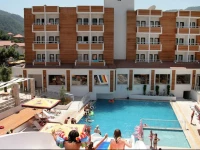 Club Munamar Beach Resort 4*
