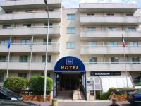 Kyriad Prestige Centre 2*