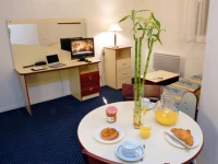 AppartCity Paris La Villette 2*