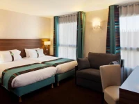 Holiday Inn Paris - Montmartre 4*