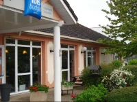 Ibis Budget Versailles Coignieres  2*