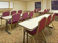 Holiday Inn Express Hotel & Suites Bentonville 2*