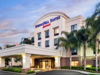 SpringHill Suites Bakersfield 3*