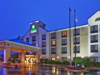 Holiday Inn Express Carrollton 2*