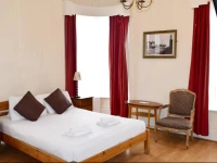 Black Lion Guesthouse 2*