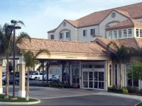 Hilton Garden Inn Bakersfield 3*