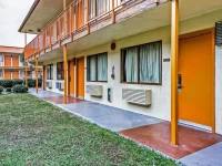 Motel 6 Lake Charles 1*