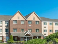 MainStay Suites Pittsburgh Airport 2*