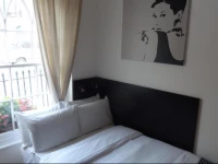 Studios2Let - North Gower