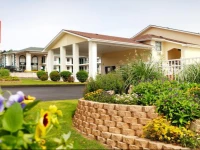 Whispering Hills Inn 2*