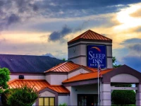 Sleep Inn & Suites Near Ft. Bragg 2*