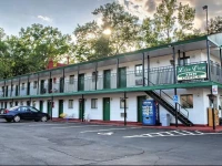 Lake View Inn Lake George 2*