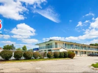 Motel 6 South Bend 1*