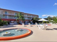 Clarion Inn & Suites Clearwater 3*