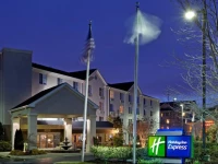 Holiday Inn Express Chapel Hill 2*