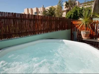 Sweet Ocean View Guesthouse 4*