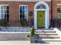 Stauntons on the Green