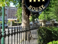 Waterloo House 4*