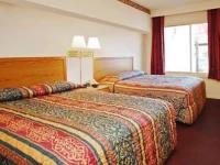 Econo Lodge West Haven 2*