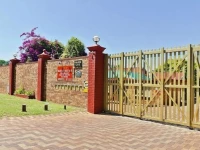 Golden Gate Guest House 4*